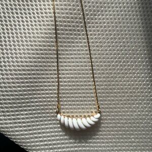 Vintage Avon Gold and White Enamel Necklace
